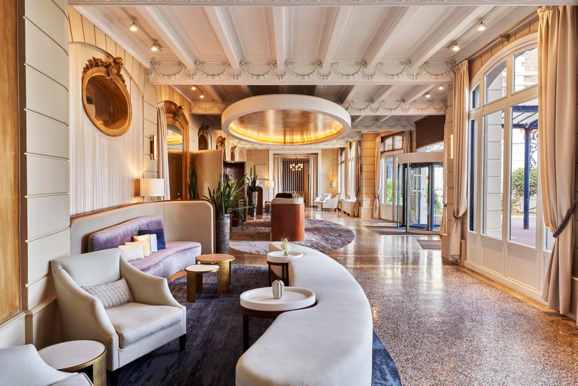Hôtel Barrière Le Grand Hôtel Dinard Exterior foto