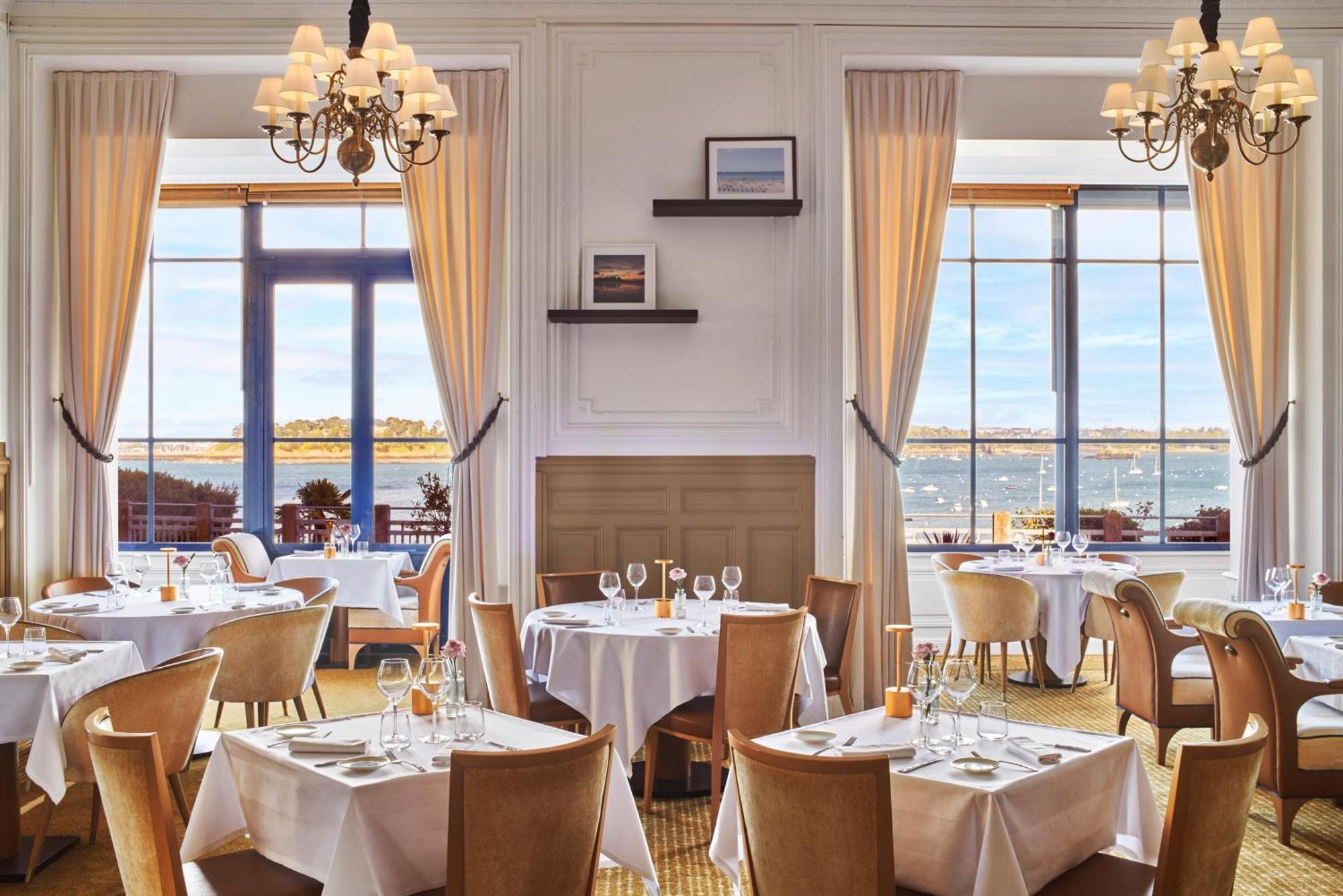 Hôtel Barrière Le Grand Hôtel Dinard Exterior foto